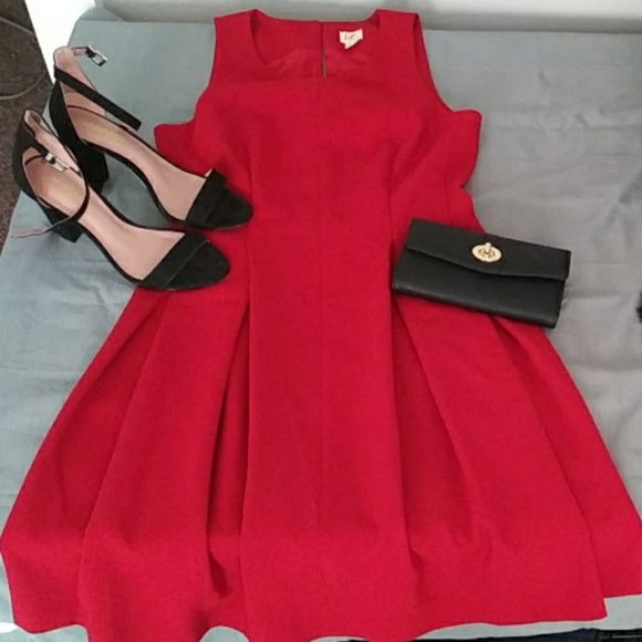 LOFT Dresses & Skirts - LOFT Red Pleated Aline Dress Size 4